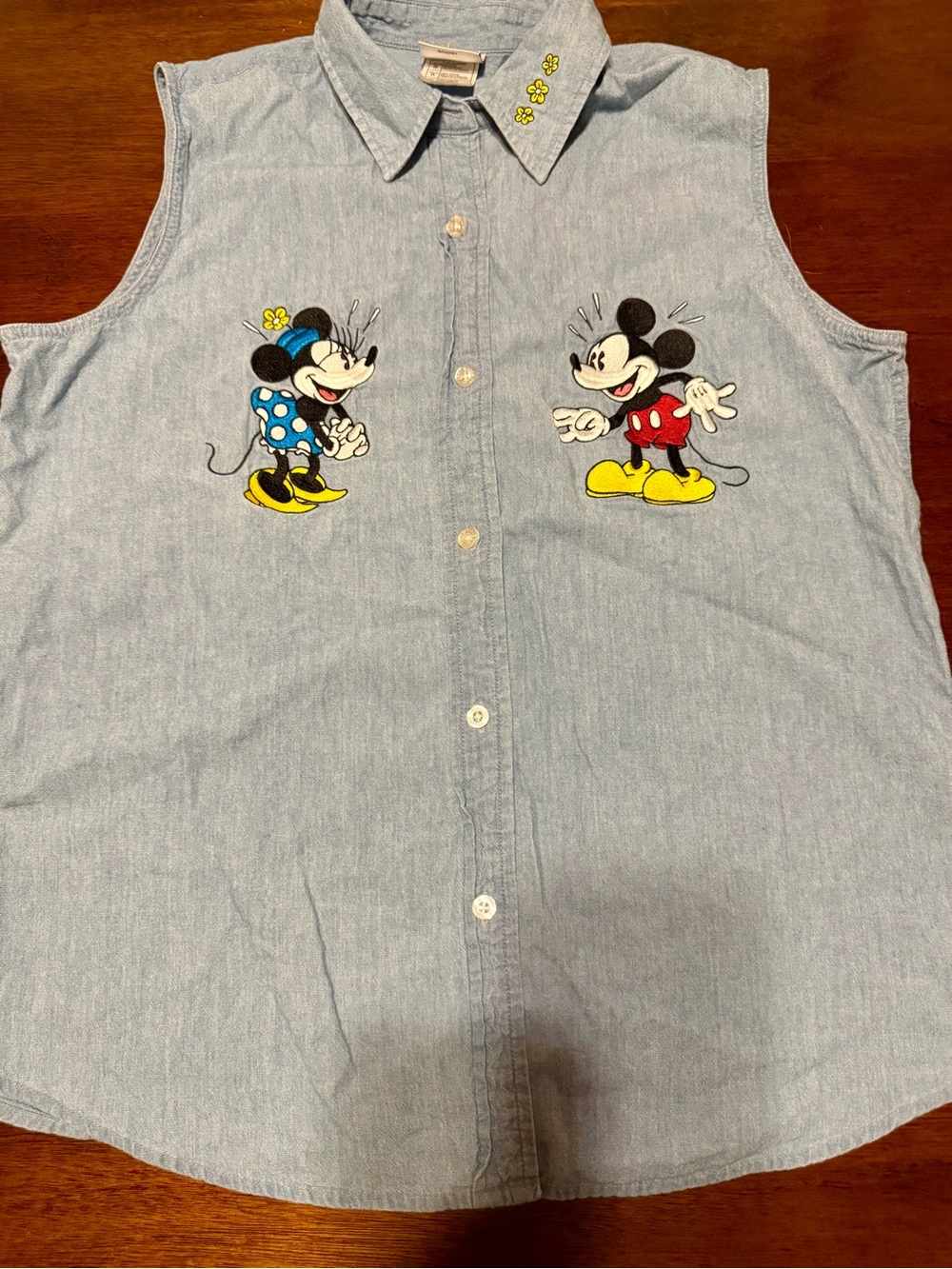 Vintage Disney Store Mickey an Min ie Sleeveless denim top